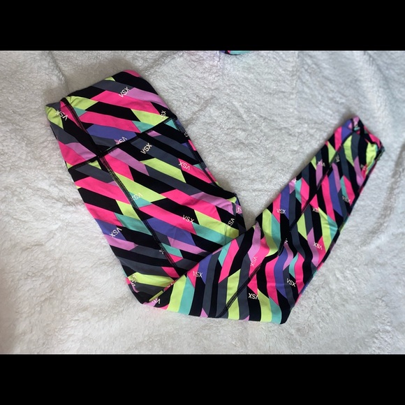 Limited Edition VSX Legging and Bra Set - Picture 2 of 10